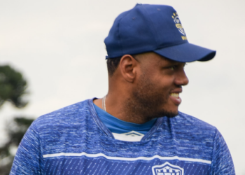 De volta ao futebol paranaense, técnico Bruno Saymon valoriza campanha à frente do União