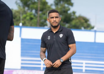 Com direito a assistência, Willian Lira brilha novamente e celebra bom início do Uthai Thani na Liga Tailandesa