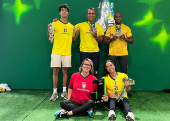 Natação baiana garante mais de 20 medalhas em competição nacional universitária