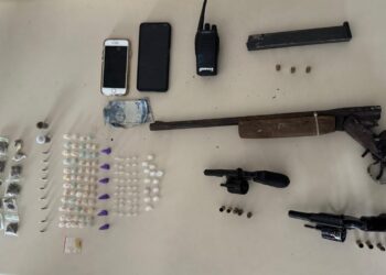 RONDESP RMS e 81ª CIPM interceptam em Lauro de Freitas faccionados que exibiam armas nas redes sociais
