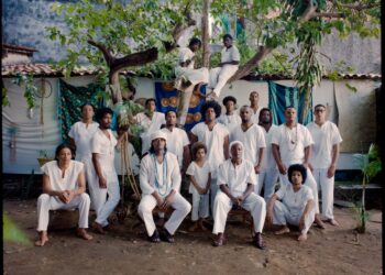Afro-percussão em Salvador: Encontro Ancestral reúne Aguidavi do Jêje, Chico César, BaianaSystem e Ilessi