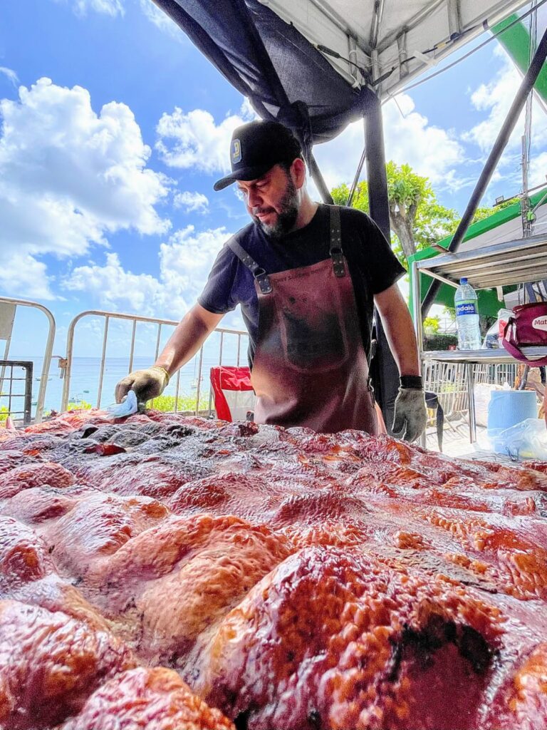 Chef Sandro Borges comanda PorcoDay na Vinícola Reconvexo, em Morro do Chapéu, na Chapada Diamantina_Divulgação