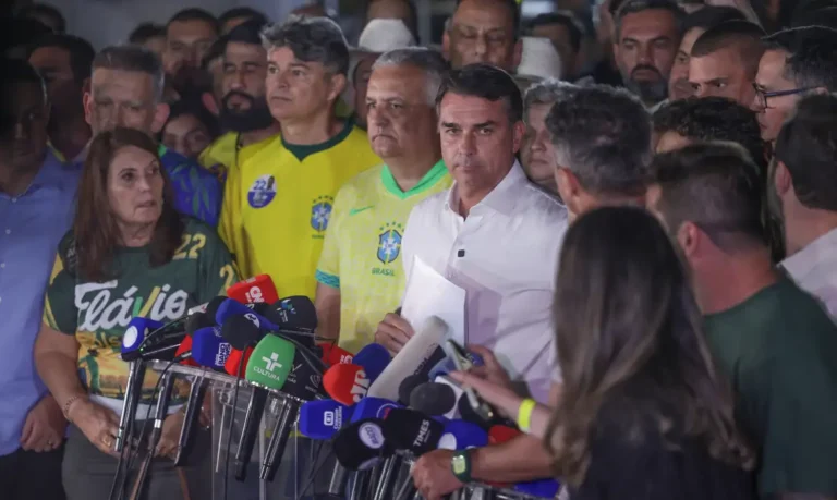 Flávio