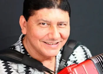 Morre Oswladinho do Acordeon, referência do forró, aos 72 anos