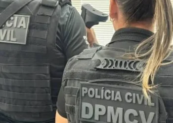 Polícia Civil resgata homem sequestrado em Pirajá e mantido em cativeiro no Calabetão
