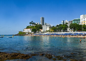 Salvador registra maior temperatura do ano, com 37,5 °C, no domingo (25)