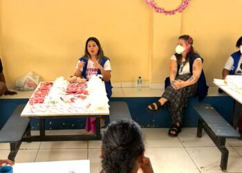 Projeto Girassóis de Rua promove ações do Outubro Rosa para mulheres em situação de vulnerabilidade em Salvador