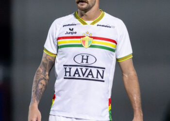 Jonatan Lucca encerra passagem pelo Brusque e agradece oportunidade no clube catarinense